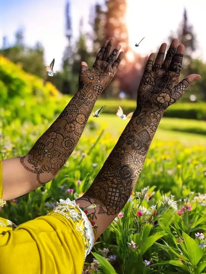 Best Mehndi Artist In Delhi